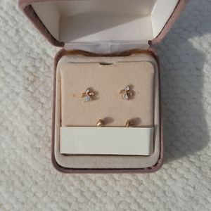 14kt Baby diamond Angel earrings